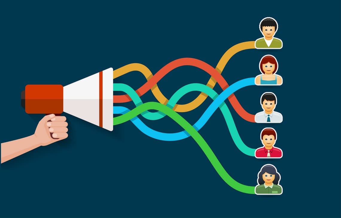 Comment les petites entreprises peuvent-elles collaborer avec les influenceurs?