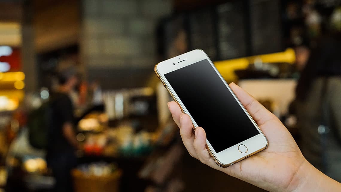 apple-ne-souhaite-iphones-soient-utilises-titres-de-transport