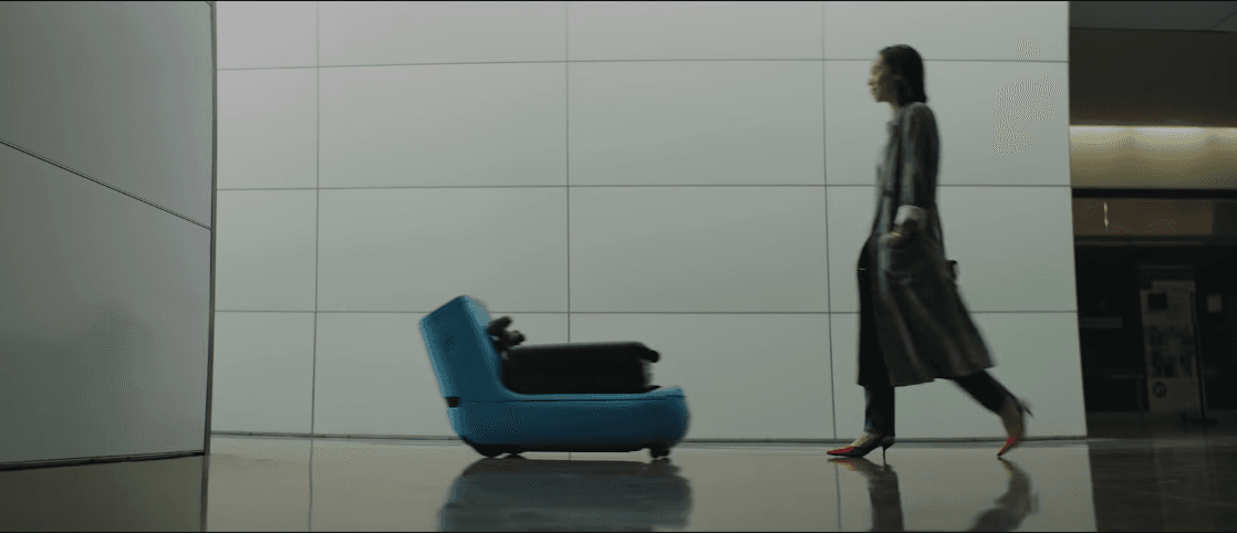 KLM-met-a-disposition-des-voyageurs-d-affaires-un-robot-pour-porter-leurs-bagages