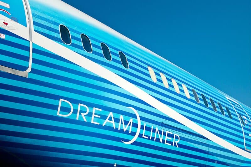 Virgin Atlantic’s Dreamliners to offer live television this summer using Wi-Fi