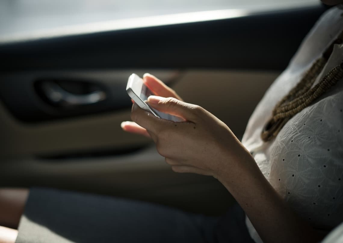 etude-2HM-publier-sur-les-reseaux-sociaux-met-en-danger-le-voyageur-d-affaires