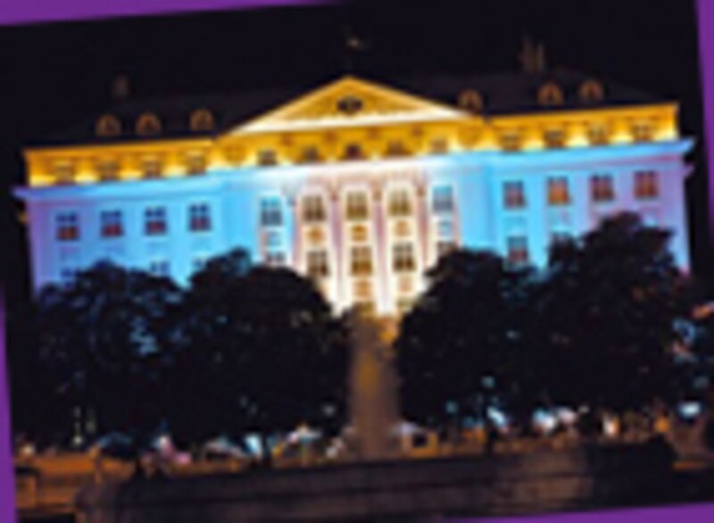 Regent Hotels and Resorts unveils new site