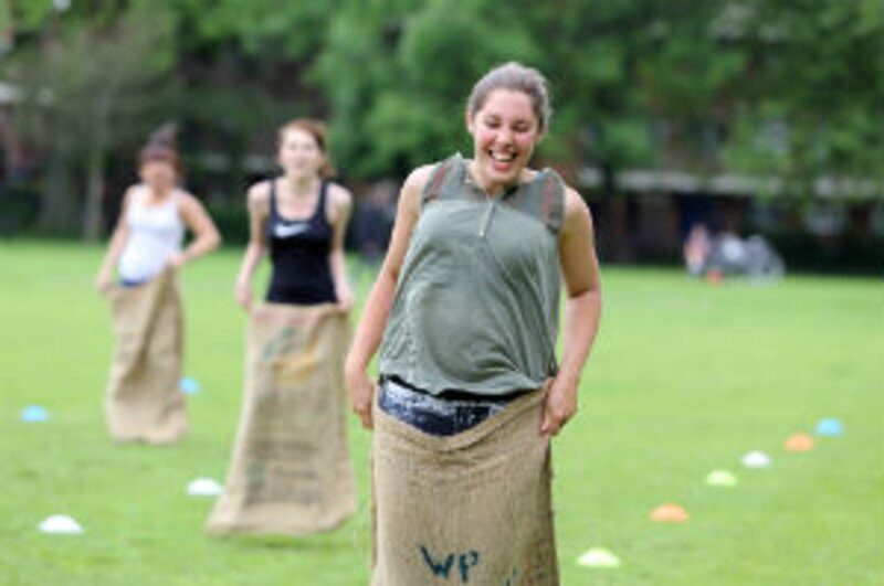 Bloggers engaged to create alternative to booze-filled hen weekend