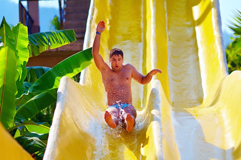 Dealchecker.co.uk teams up with travel bloggers for social campaign