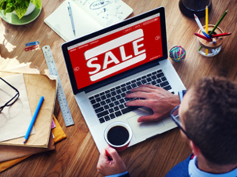 EU commissioner warns bargain travel sites ‘misleading’ customers