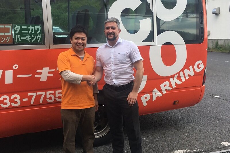 Looking4Parking.com expands into Japan
