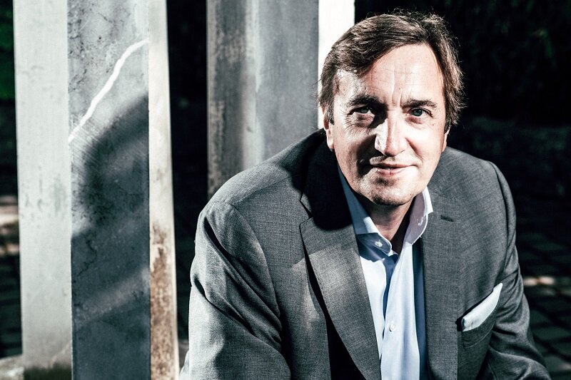 Hotels must use data to limit role of OTAs, says Carlson Rezidor chief