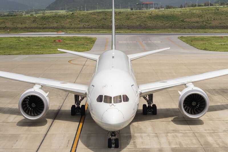 Viasat and Neos deal brings in-flight connectivity to airline’s all-Dreamliner fleet