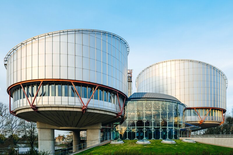 Airbnb ‘set to avoid tough national laws’