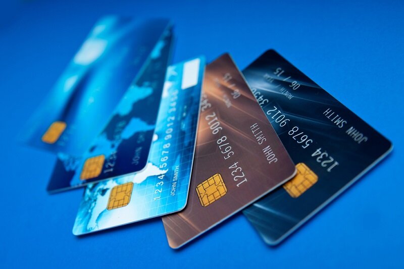 ‘Card charges putting European travellers off modern payment methods’