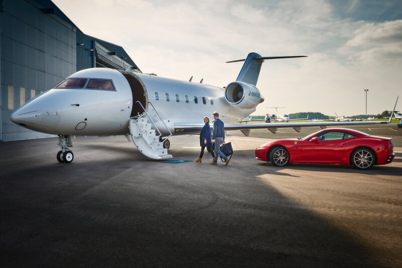 Cycology Travel to offer private jet cycling holidays in Stratajet partnership