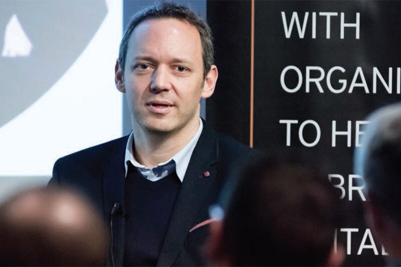 Travel tech tipped to have iPad impact by IAG innovation chief