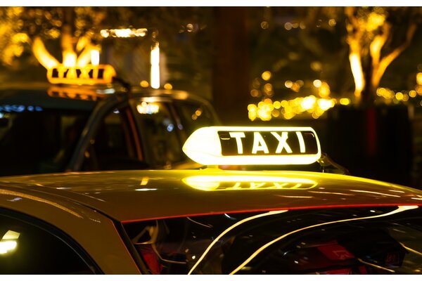 Curb Flow launches in London to boost black cabs