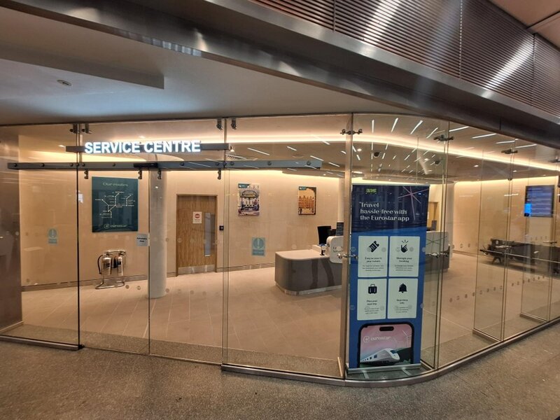 Eurostar unveils new service centre at St Pancras International with five self-service machines