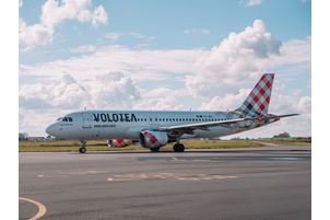 Volotea adopts Navitaire's Stratos for AI-orchestrated retailing