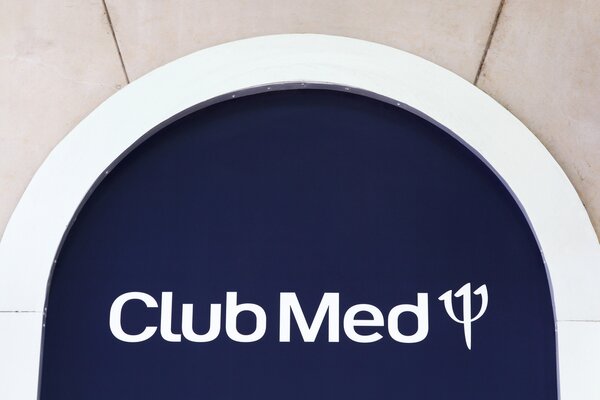 Club Med accelerates online search with Algolia