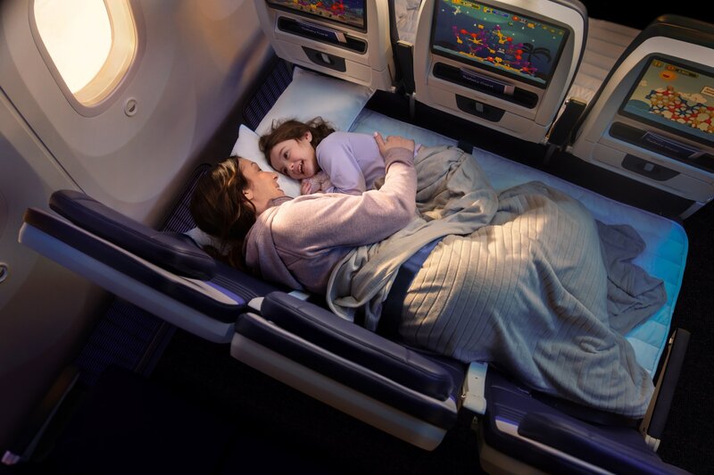 United unveils Relax Row: economy seats that convert into a couch