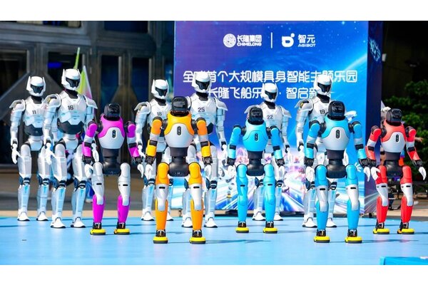 Robots take on visitor service at China’s Chimelong Spaceship Park